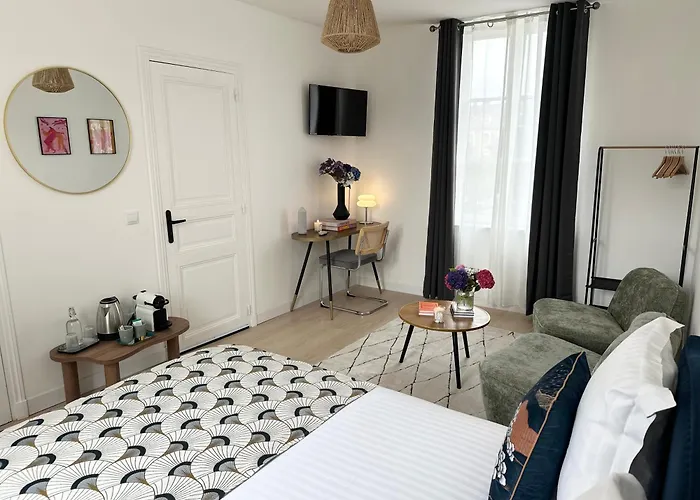 La Renaissance - * エトルタ